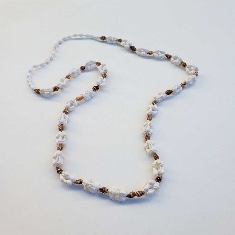 3/$15 Shell Island Necklace